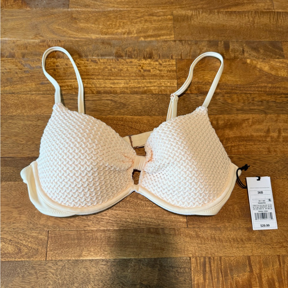 Shade & Shore Lightly Lined Knot Front Chrochet Bikini Swimsuit Top 36B